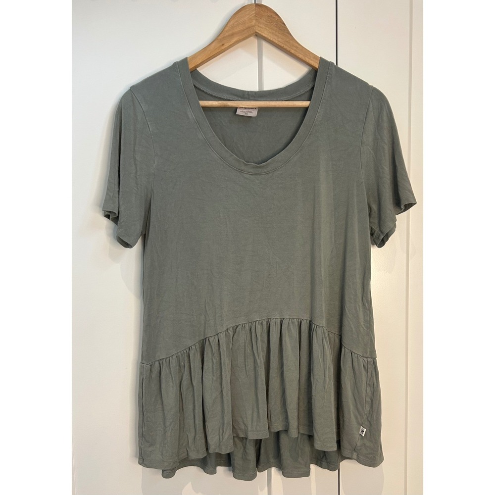 Jax & Lennon Sage Green Bamboo Peplum Top Short Sleeve Ruffle Hem Small Canada